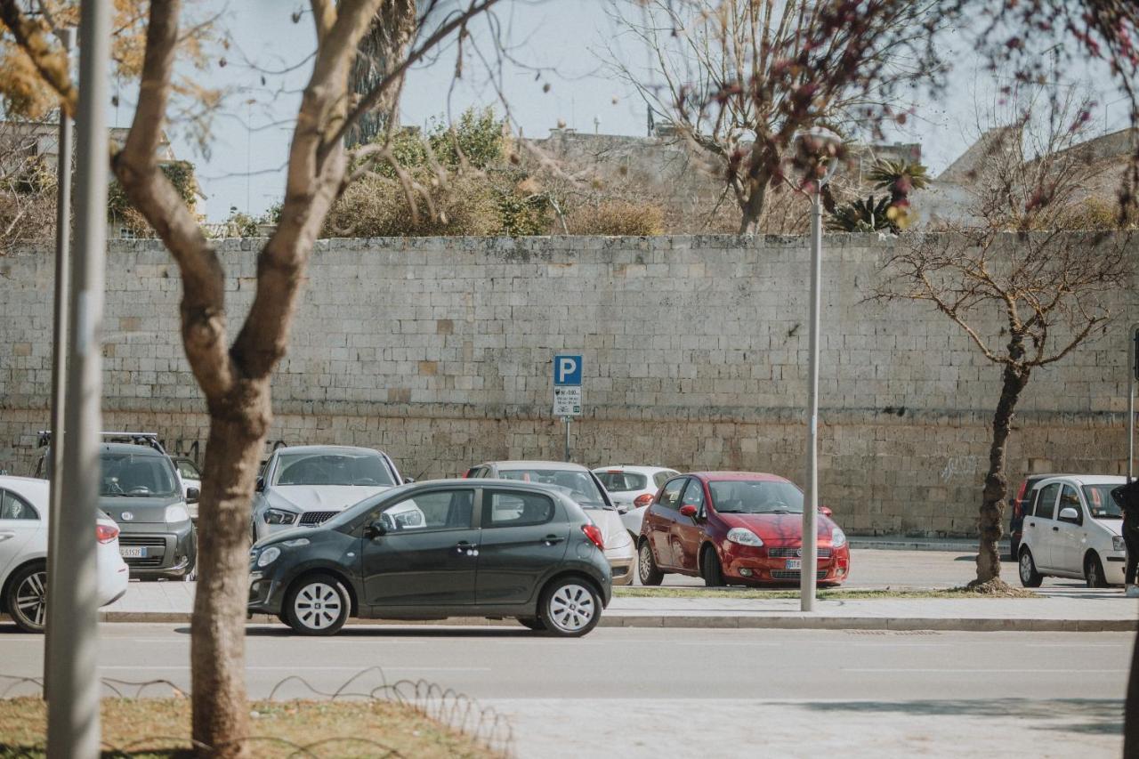 Le Camporelle In Citta Bed and Breakfast Lecce Buitenkant foto