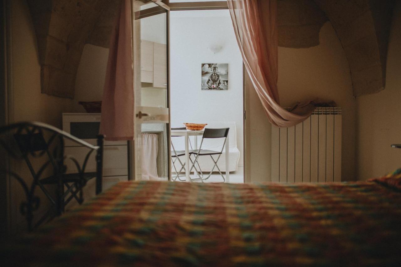 Le Camporelle In Citta Bed and Breakfast Lecce Buitenkant foto